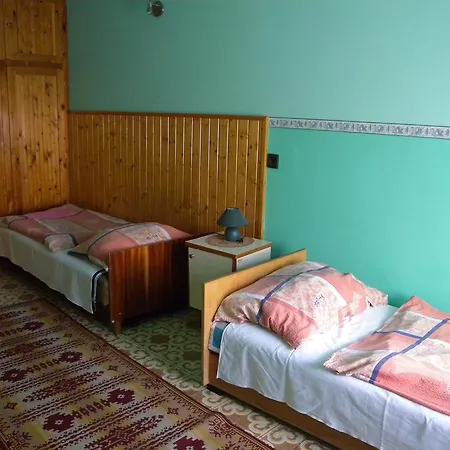 Nyaraló 4-Bedroom Holiday Home In Balatonboglar/Balaton 18221