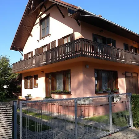 4-Bedroom Holiday Home In Balatonboglar/Balaton 18221 Nyaraló